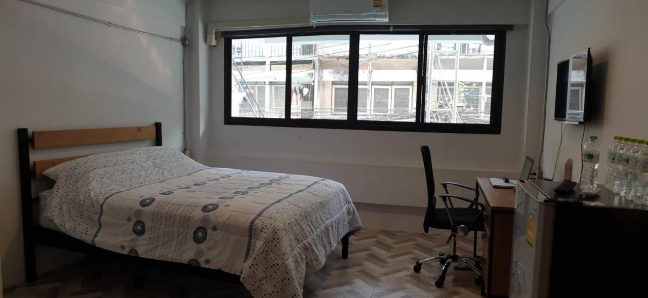 Js Mansion Hotel กรุงเทพมหานคร ภายนอก รูปภาพ